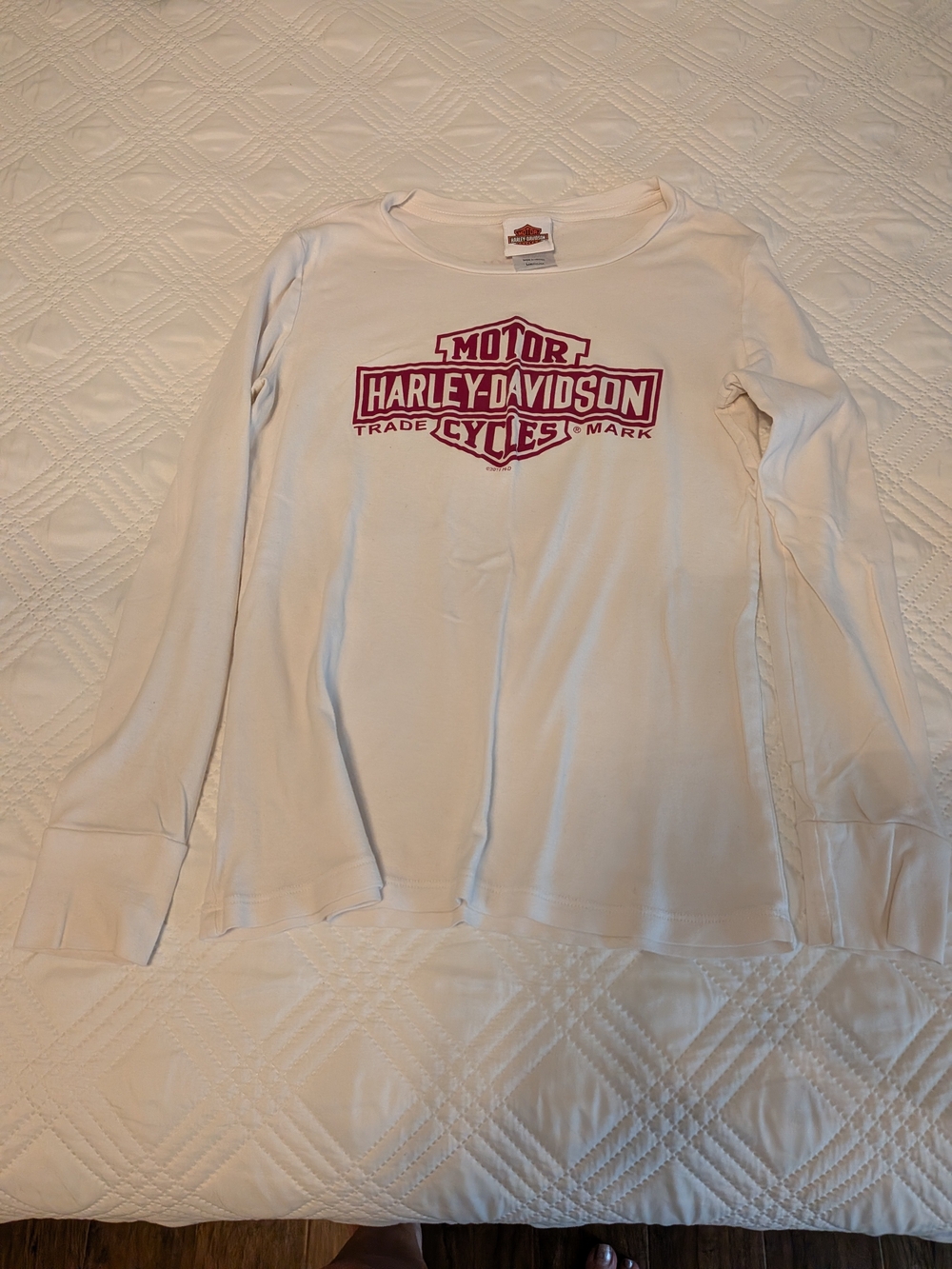 Harley-Davidson Women’s Long Sleeve Logo Tee in Cream